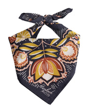 Load image into Gallery viewer, No. 039 Elsie Bandana